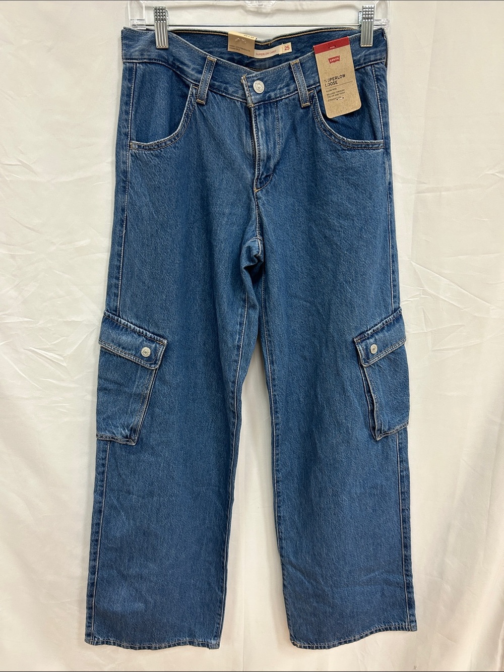 Levis SuperLow Loose Cargo Jeans